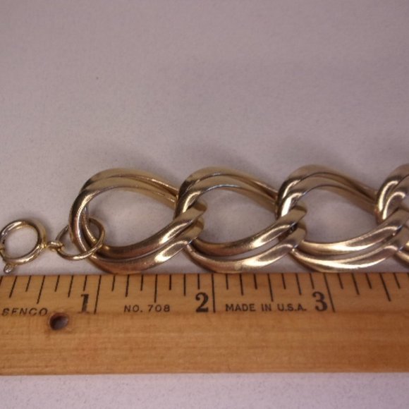 Vintage Large Double Link Gold Bracelet 7" L - Picture 3 of 5